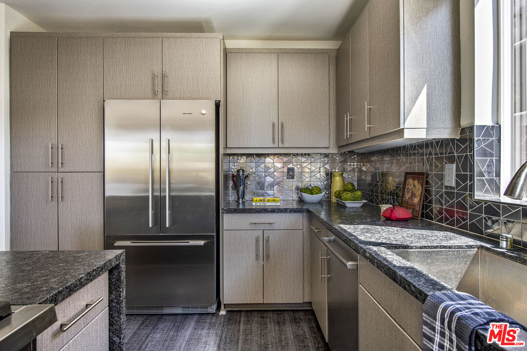 MLS #25552423 image #9