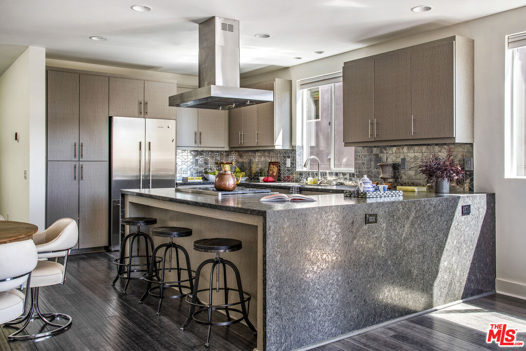 MLS #25552423 image #7