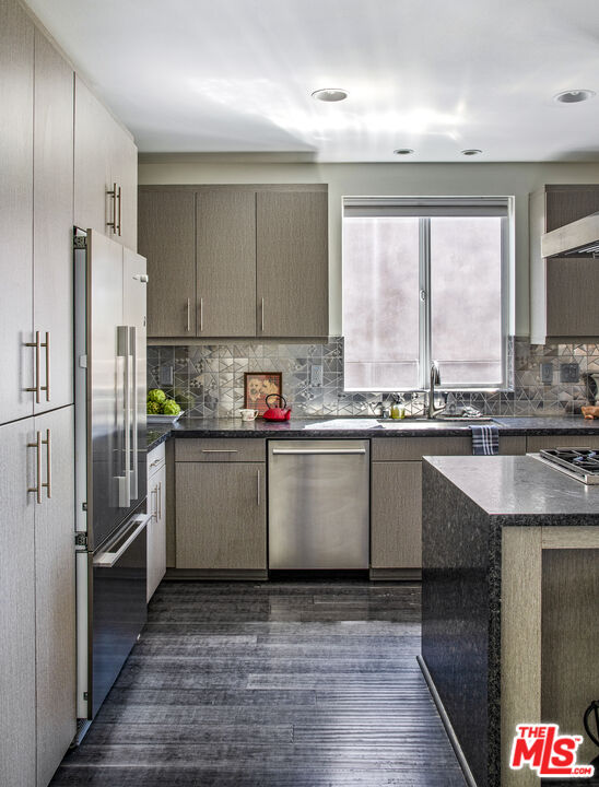 MLS #25552423 image #8