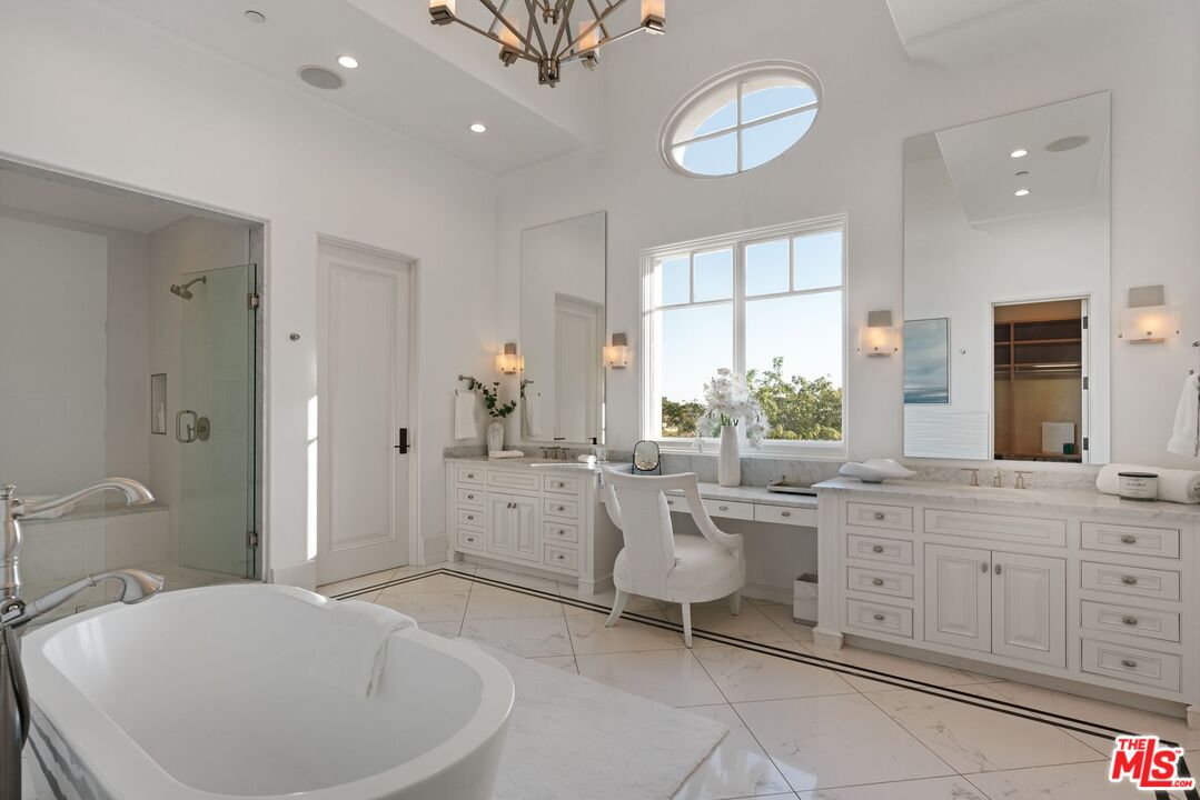 MLS #25552565 image #34