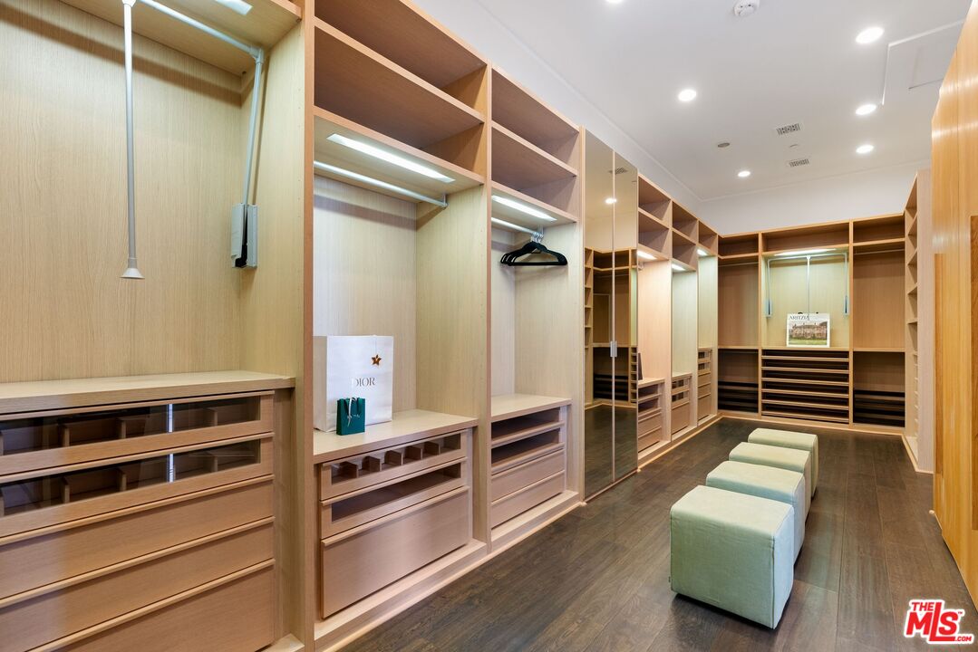 MLS #25552565 image #37