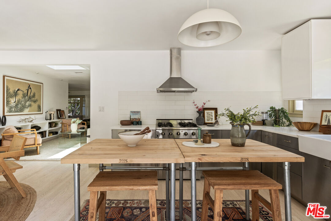 MLS #25552571 image #16