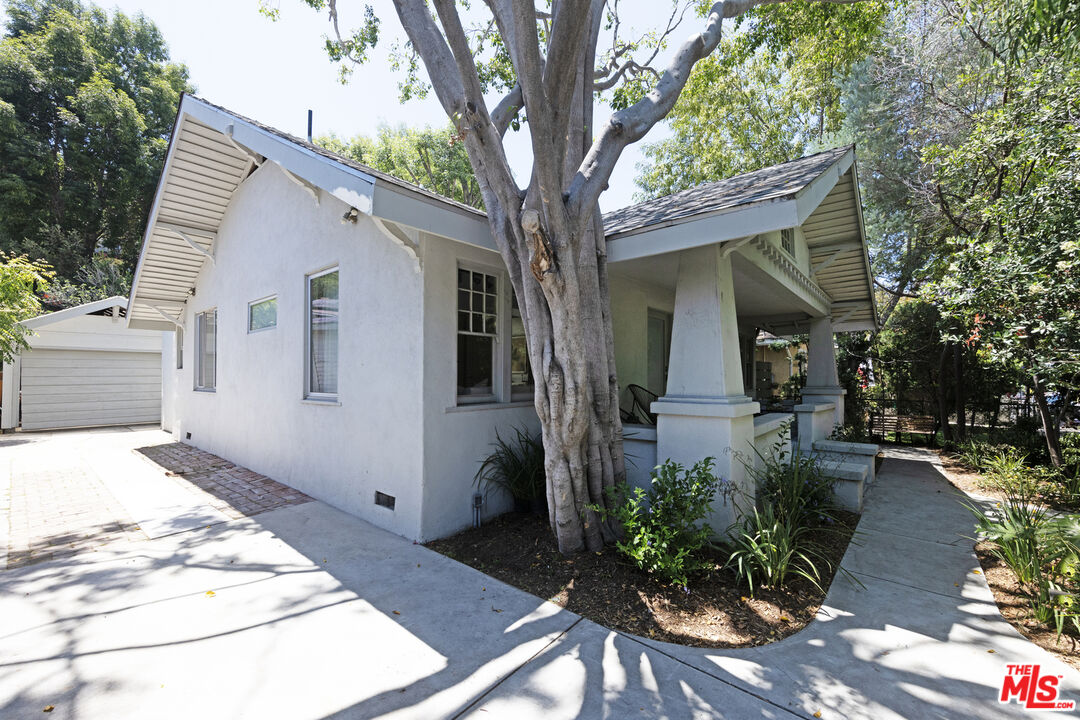 MLS #25552571 image #35