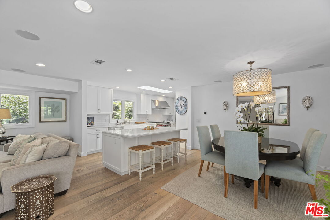 MLS #25552619 image #10