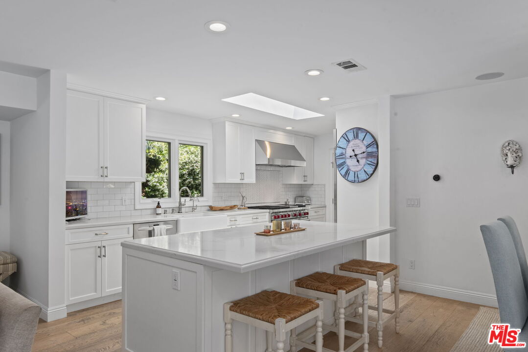 MLS #25552619 image #11