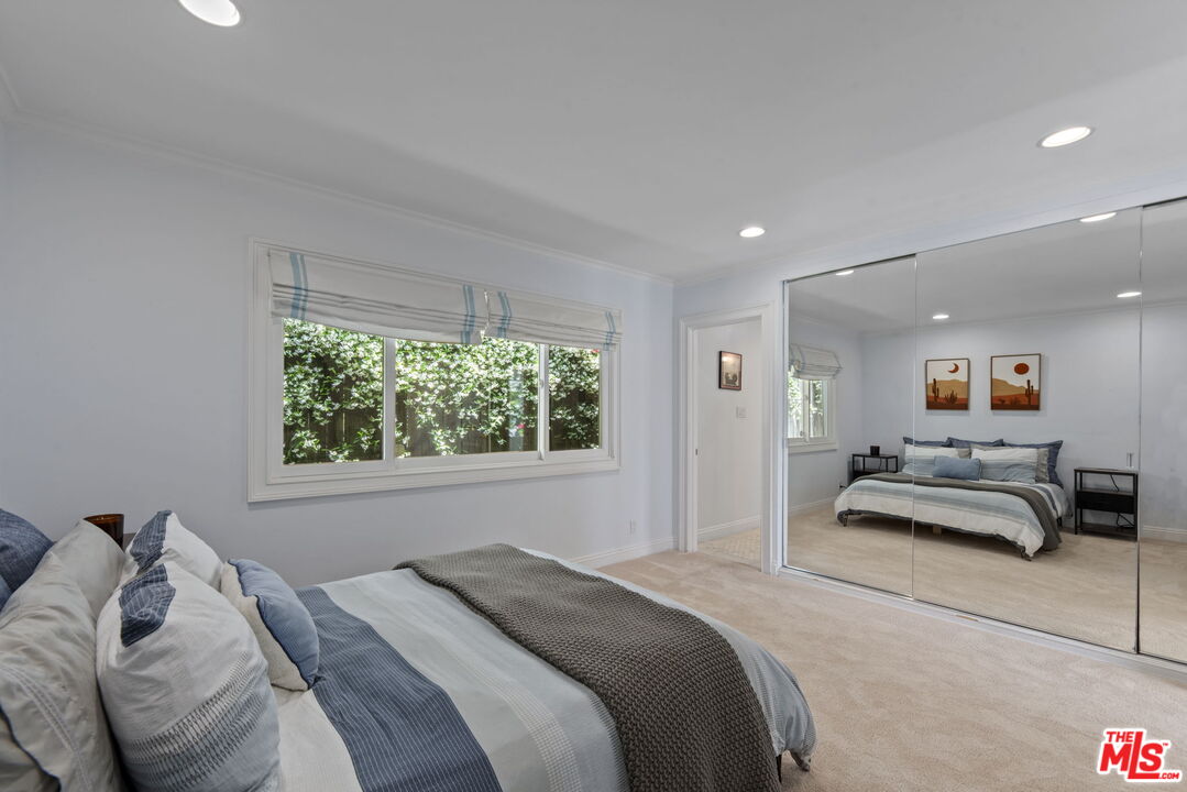 MLS #25552619 image #23