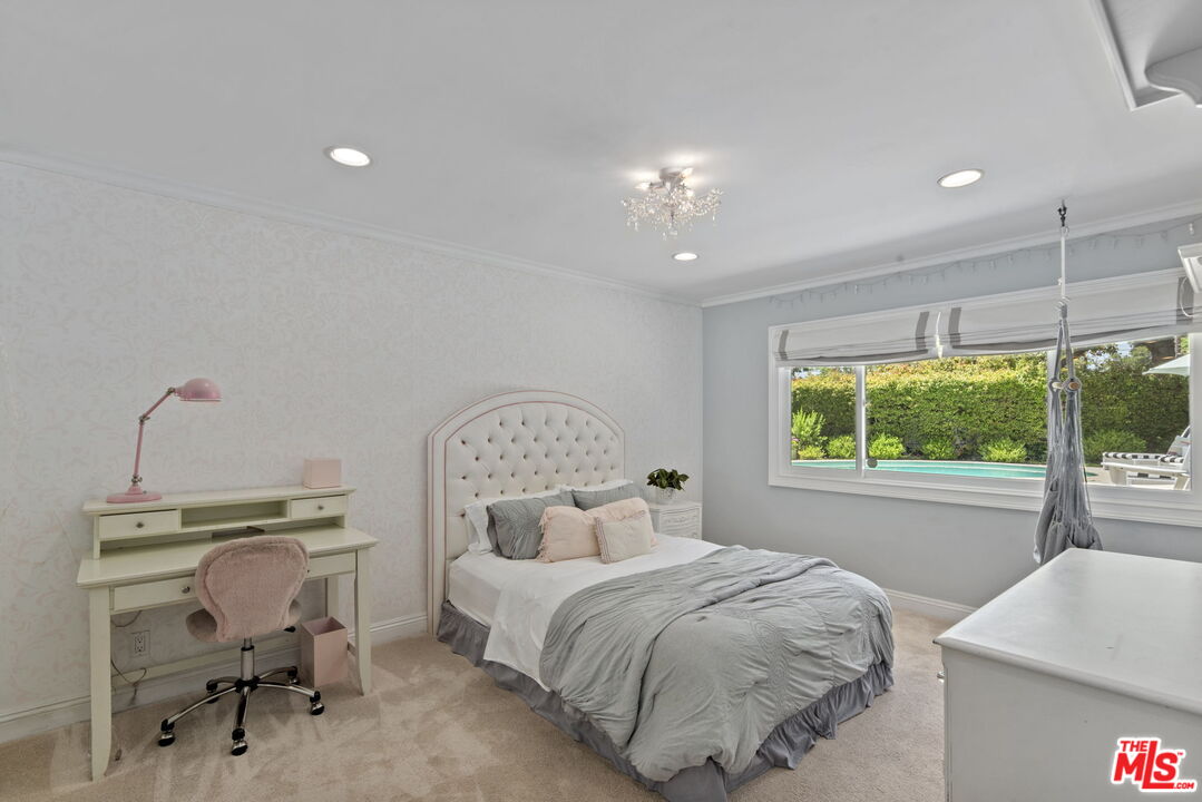 MLS #25552619 image #29