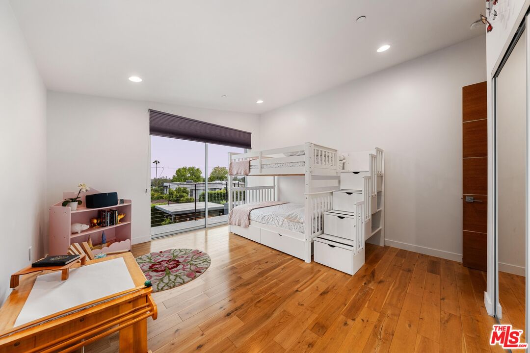 MLS #25552725 image #17