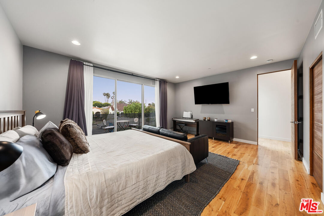 MLS #25552725 image #20