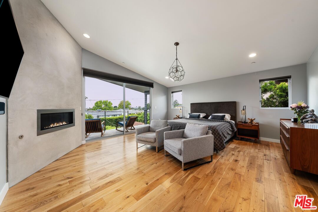 MLS #25552725 image #23