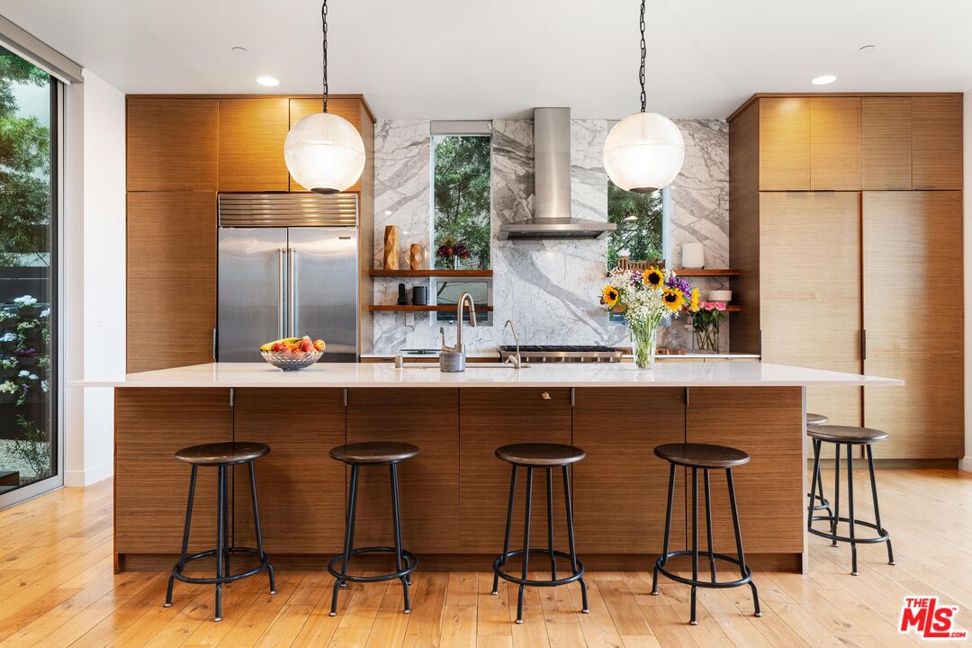 MLS #25552725 image #8