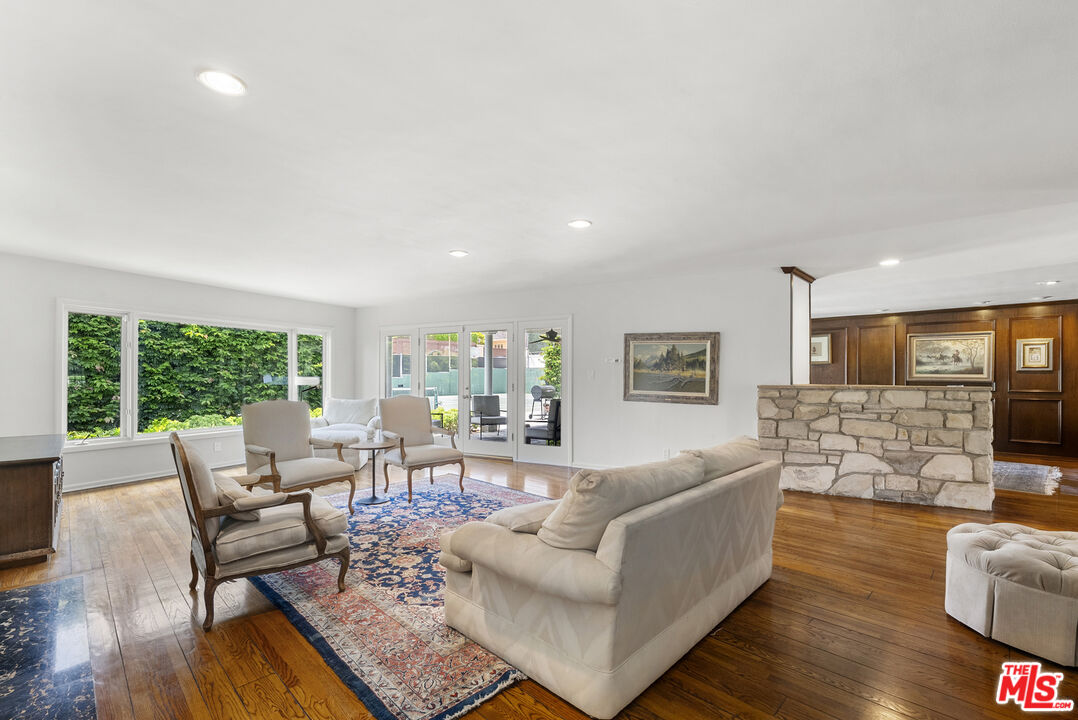 MLS #25552791 image #6