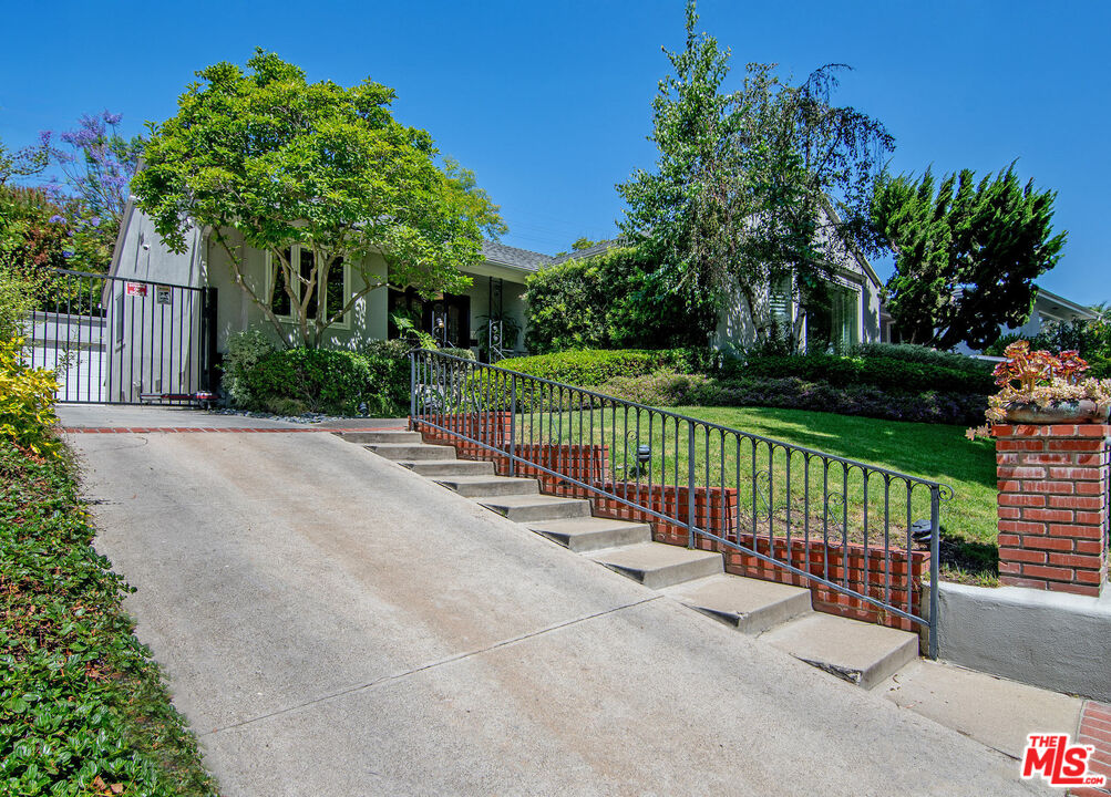 MLS #25552807 image #2