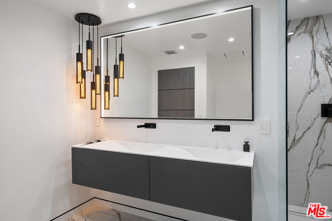 MLS #25552883 image #28