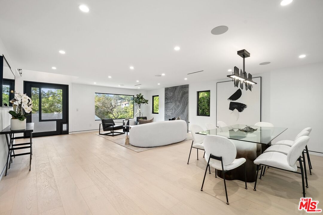 MLS #25552883 image #3