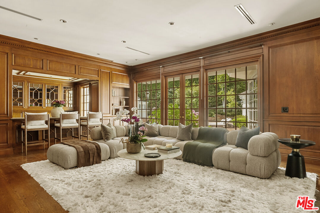 MLS #25552905 image #10