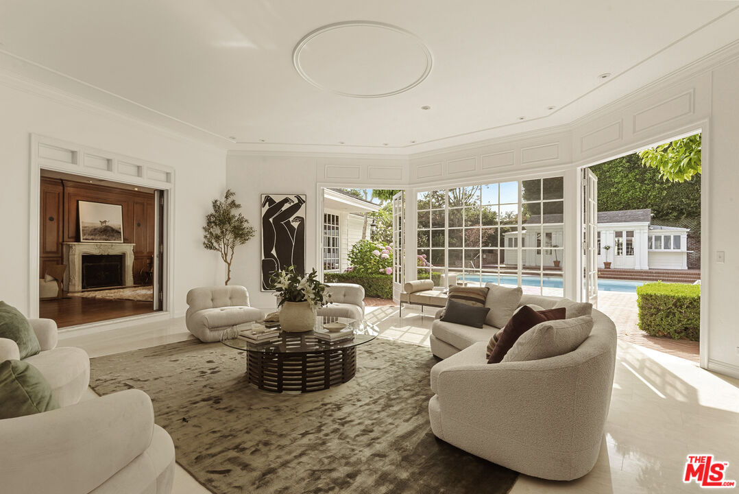 MLS #25552905 image #4