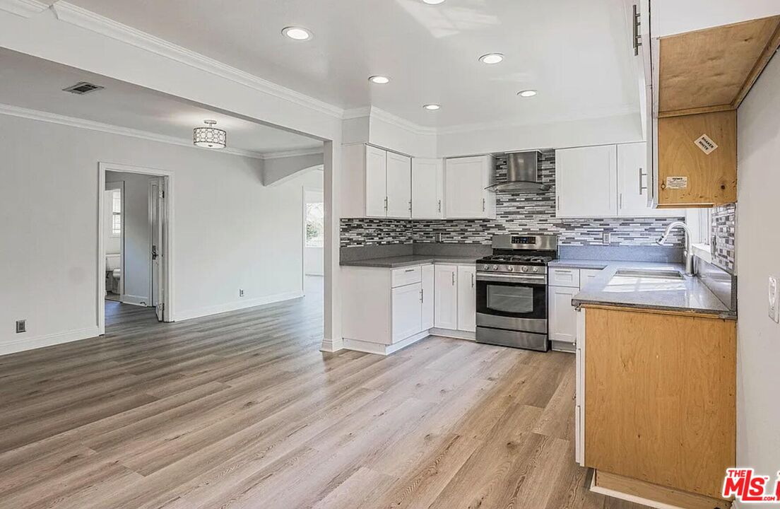 MLS #25552947 image #9