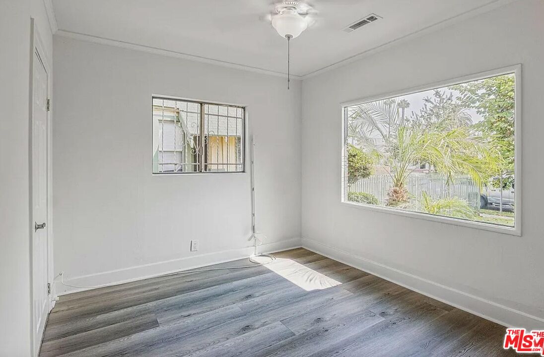 MLS #25552947 image #11