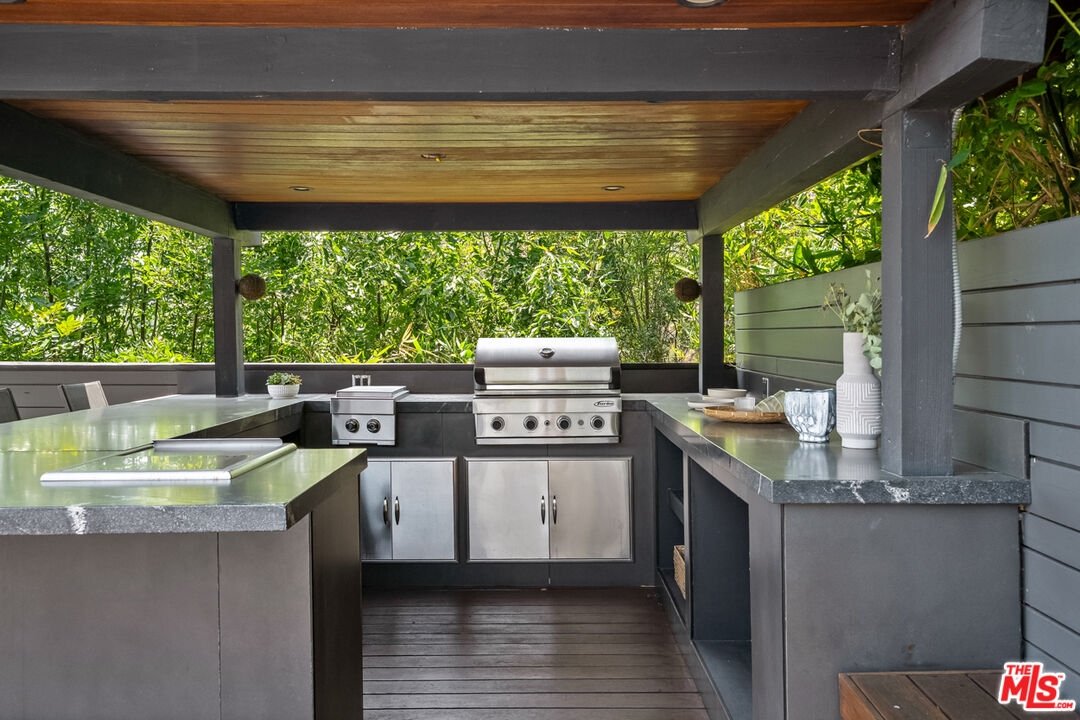 MLS #25552985 image #13