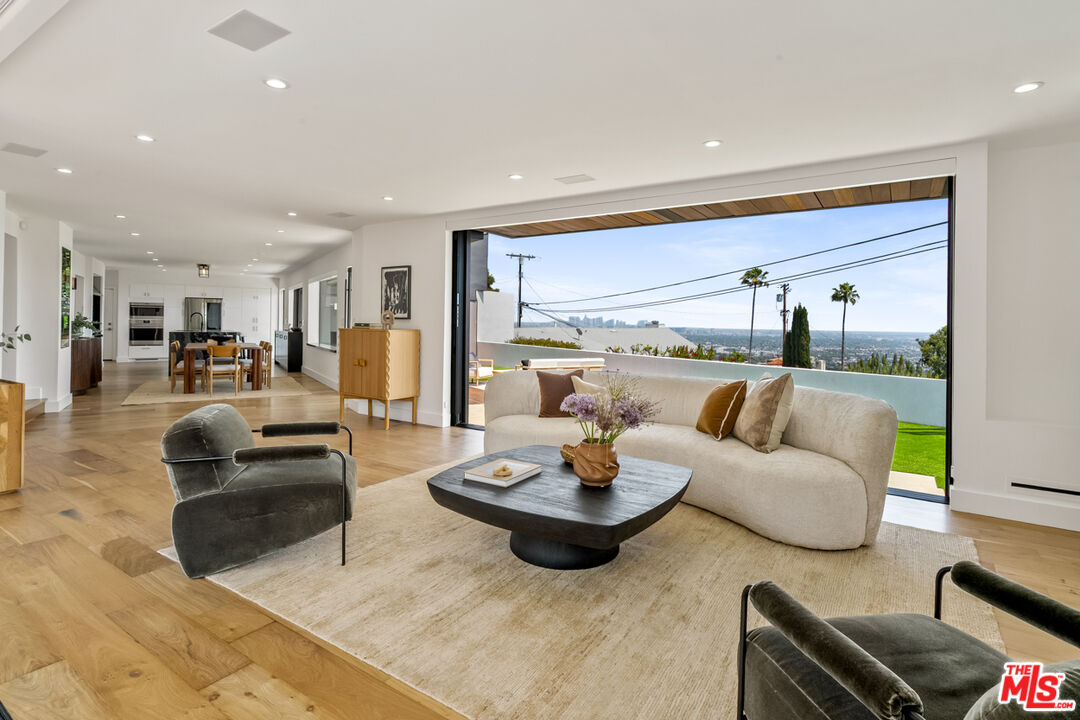 MLS #25552985 image #15