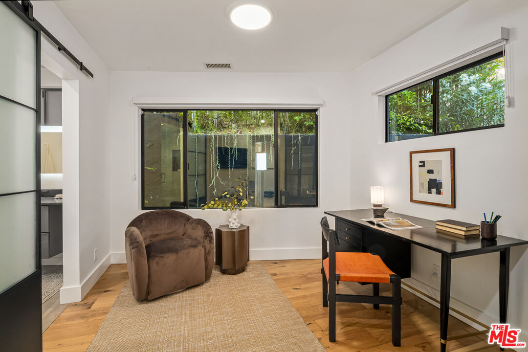 MLS #25552985 image #31