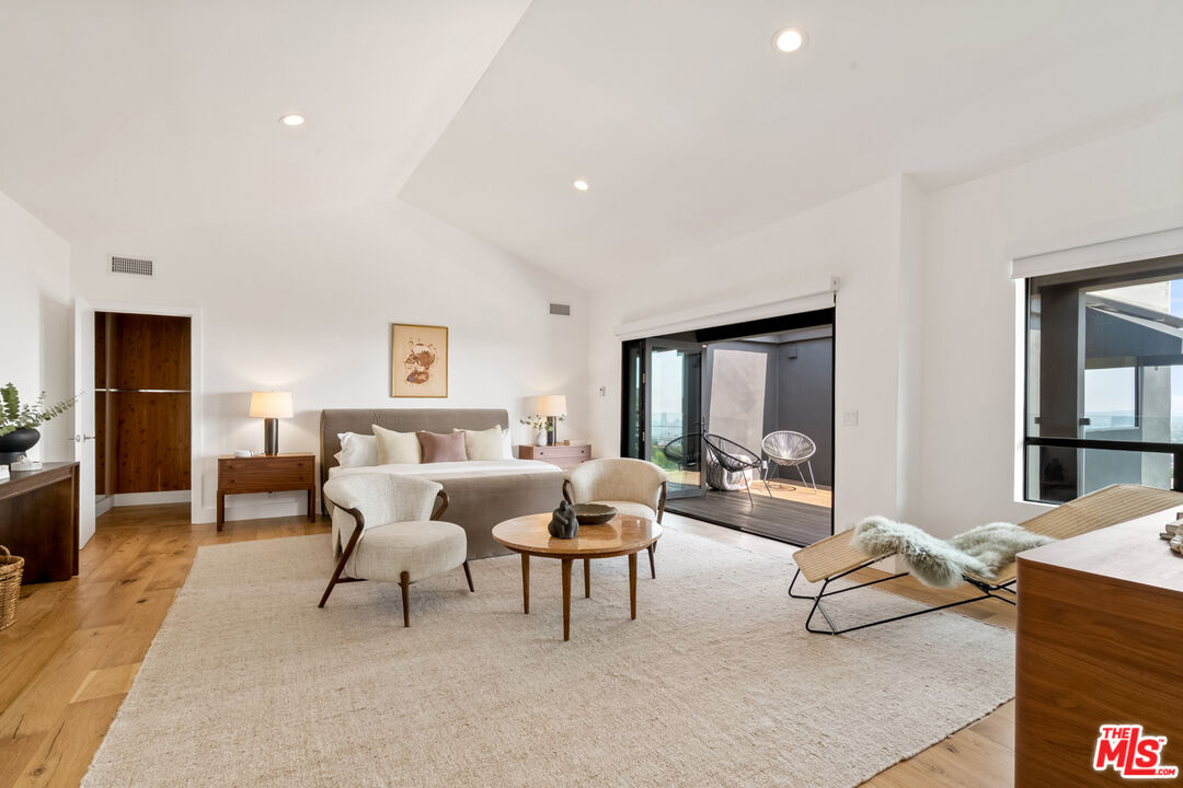 MLS #25552985 image #33