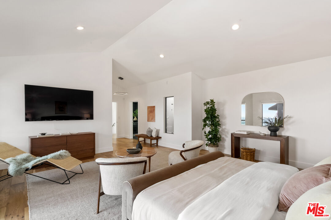 MLS #25552985 image #36