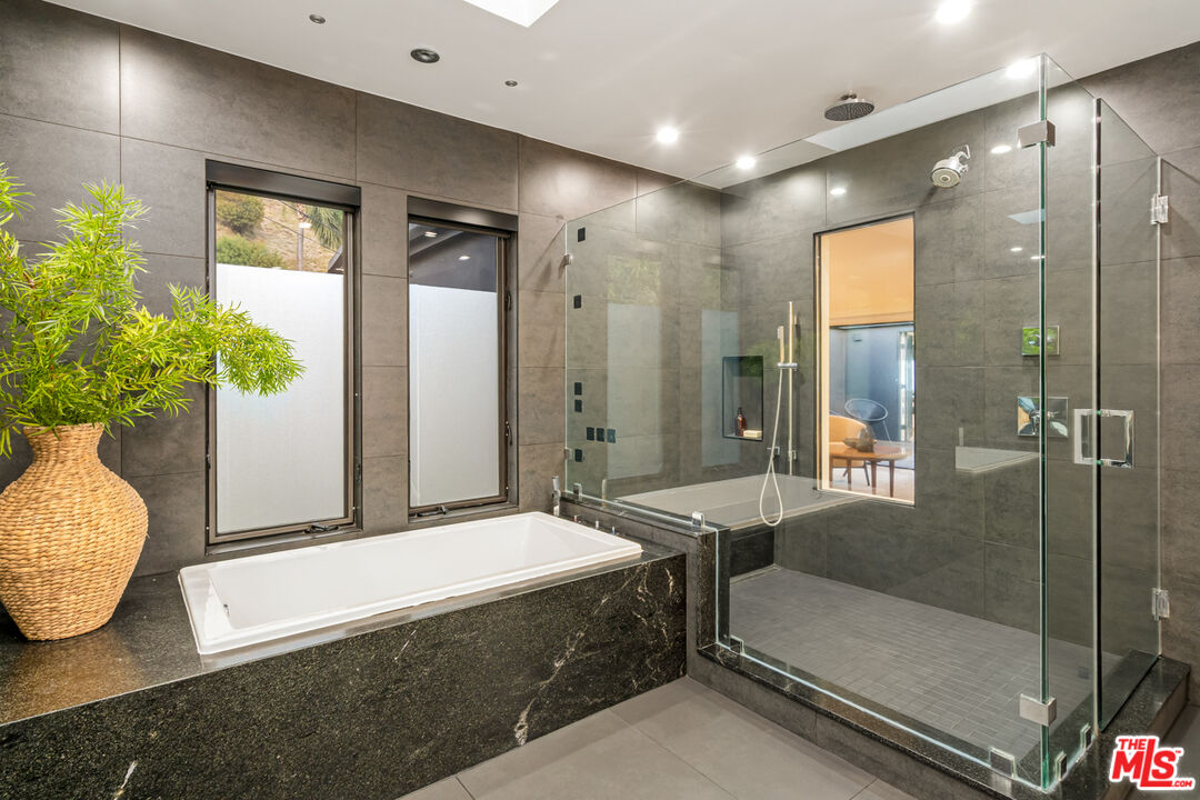 MLS #25552985 image #38