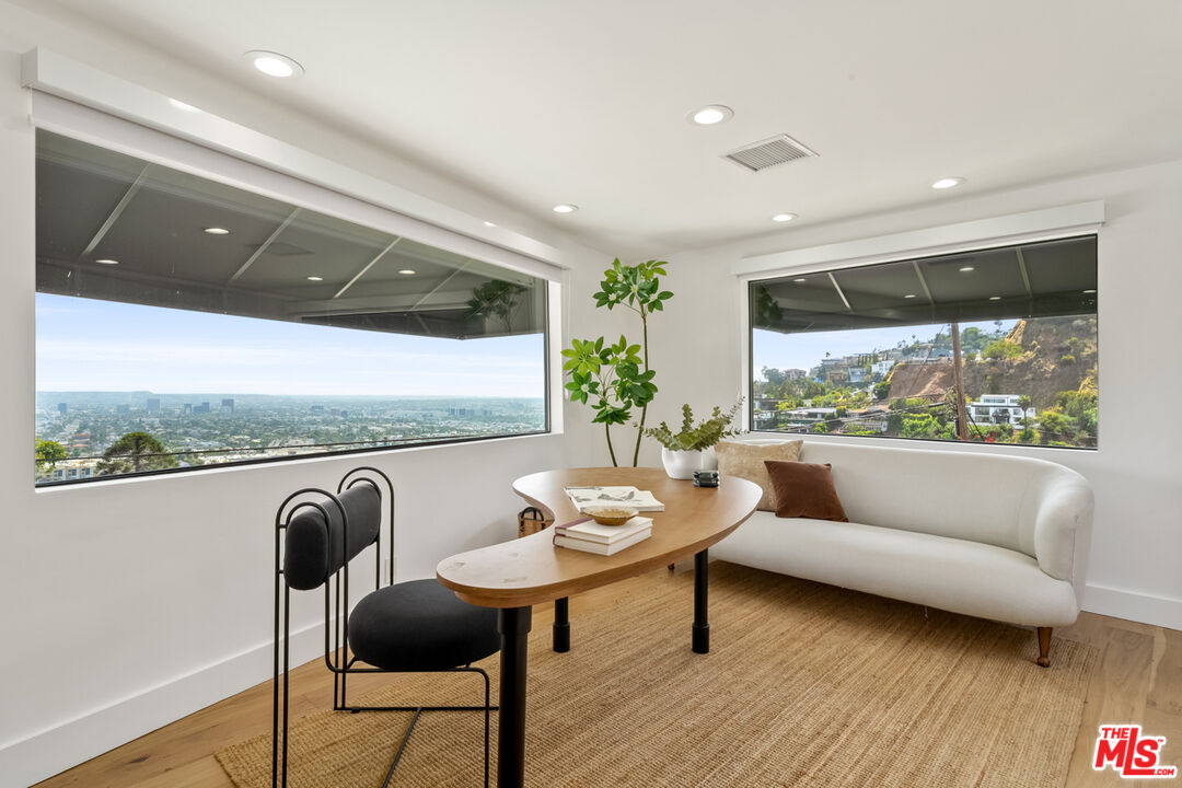 MLS #25552985 image #42