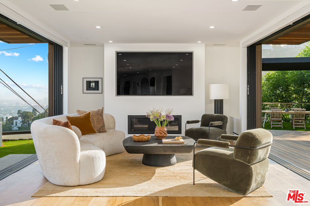 MLS #25552985 image #7