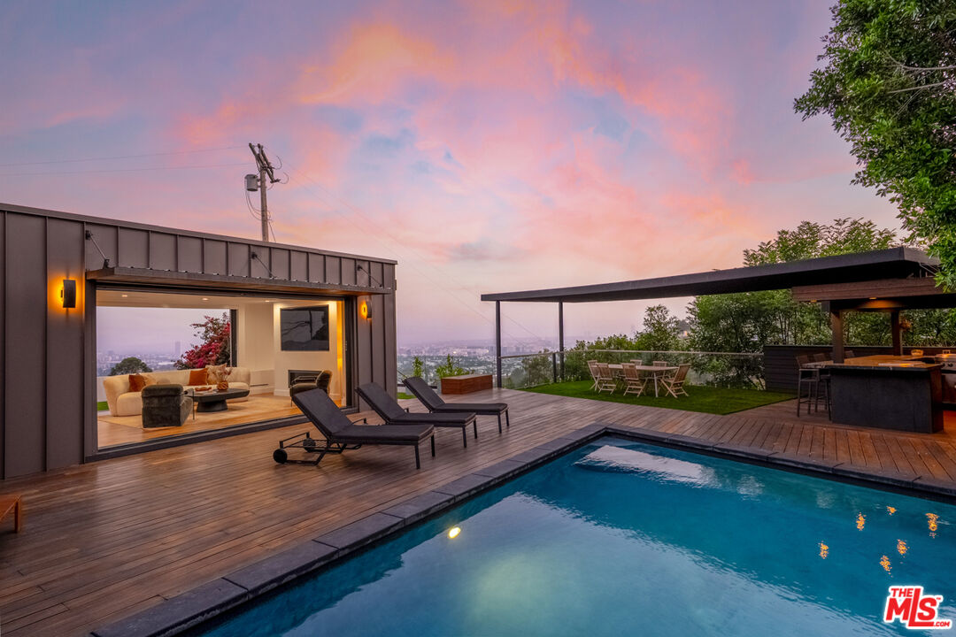 MLS #25552985 image #0