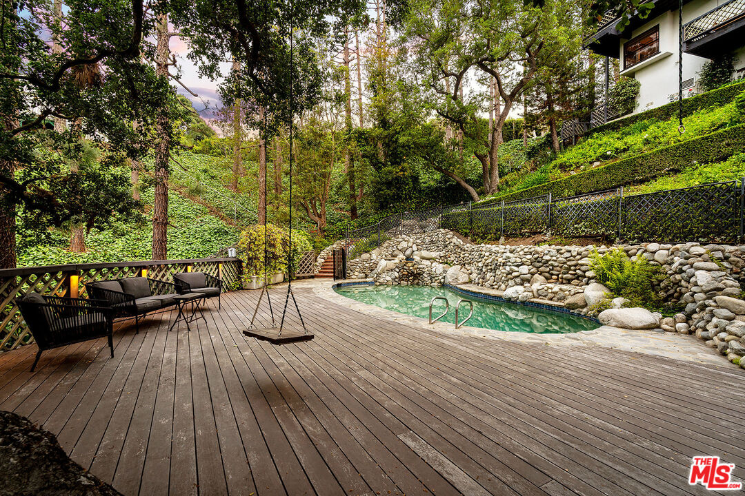 MLS #25552997 image #28