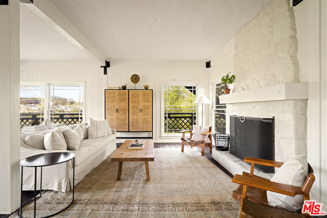 MLS #25552997 image #4