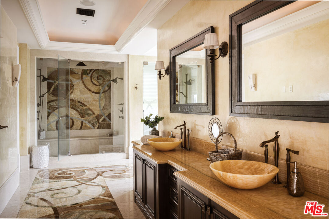 MLS #25553637 image #15