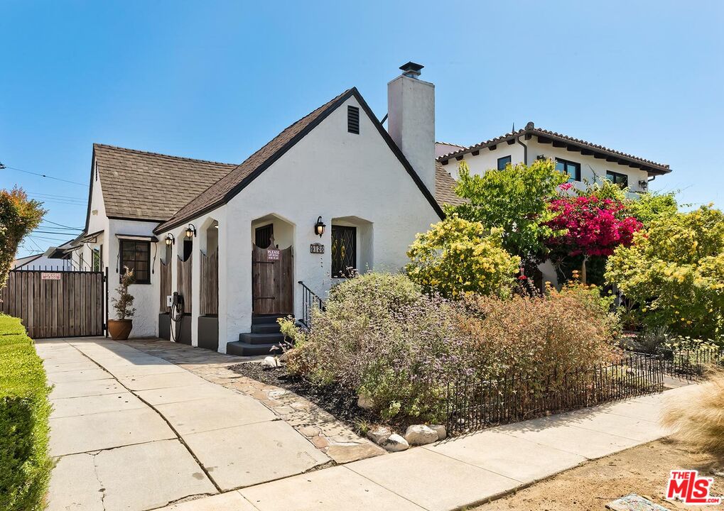 MLS #25553693 image #0