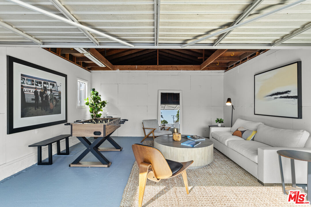 MLS #25554047 image #21