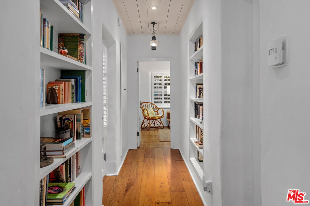 MLS #25554207 image #9