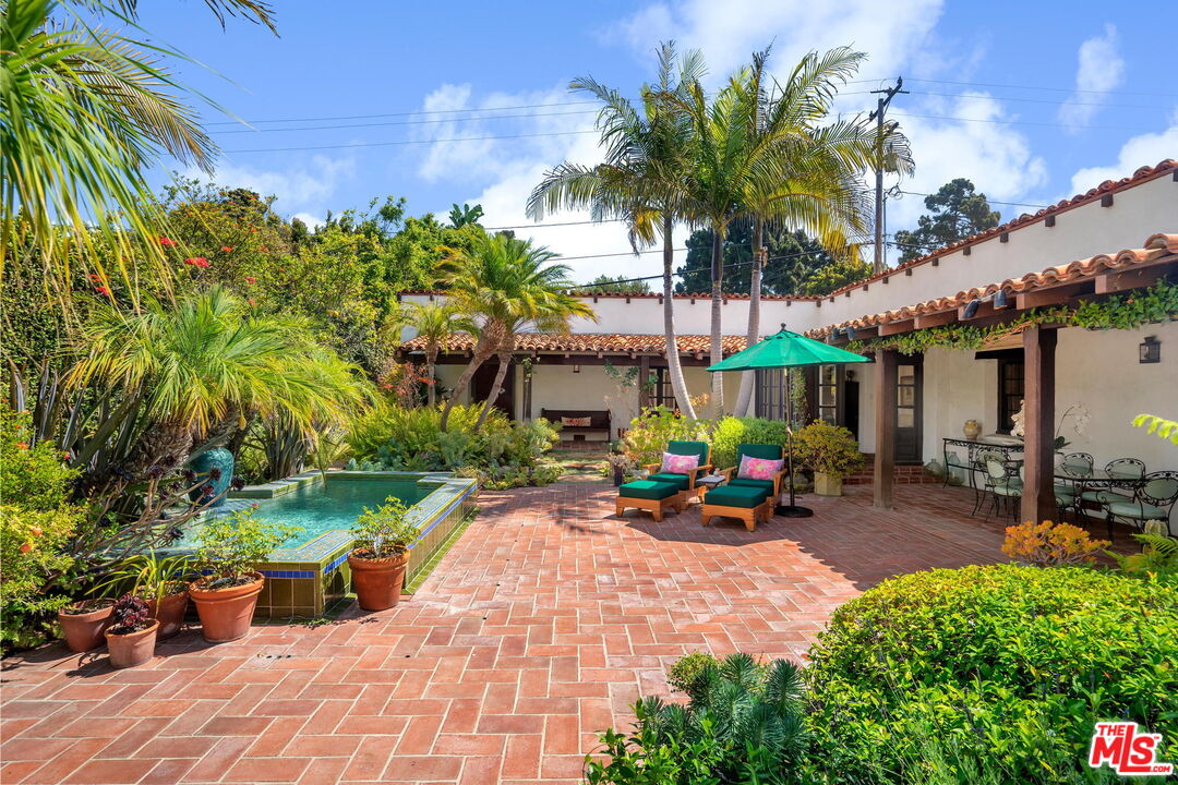 MLS #25554207 image #15