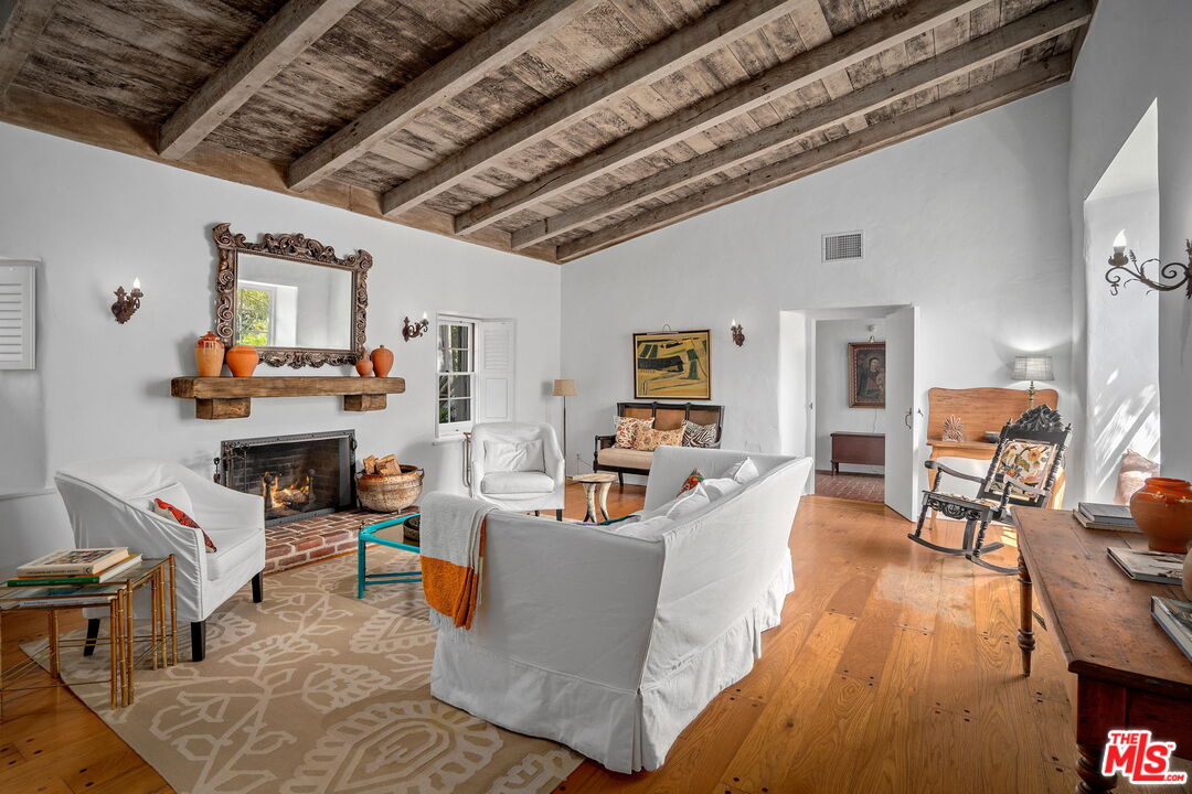 MLS #25554207 image #3