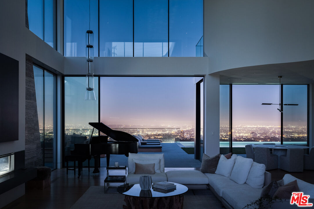 MLS #25554411 image #18