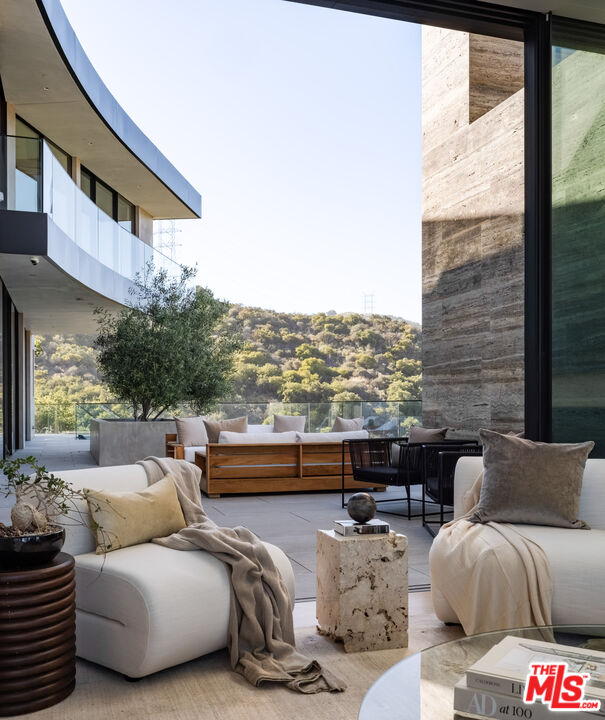 MLS #25554411 image #4