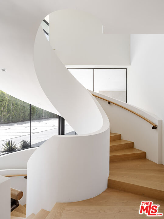 MLS #25554411 image #8