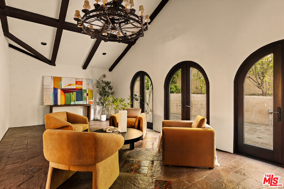 MLS #25554591 image #9