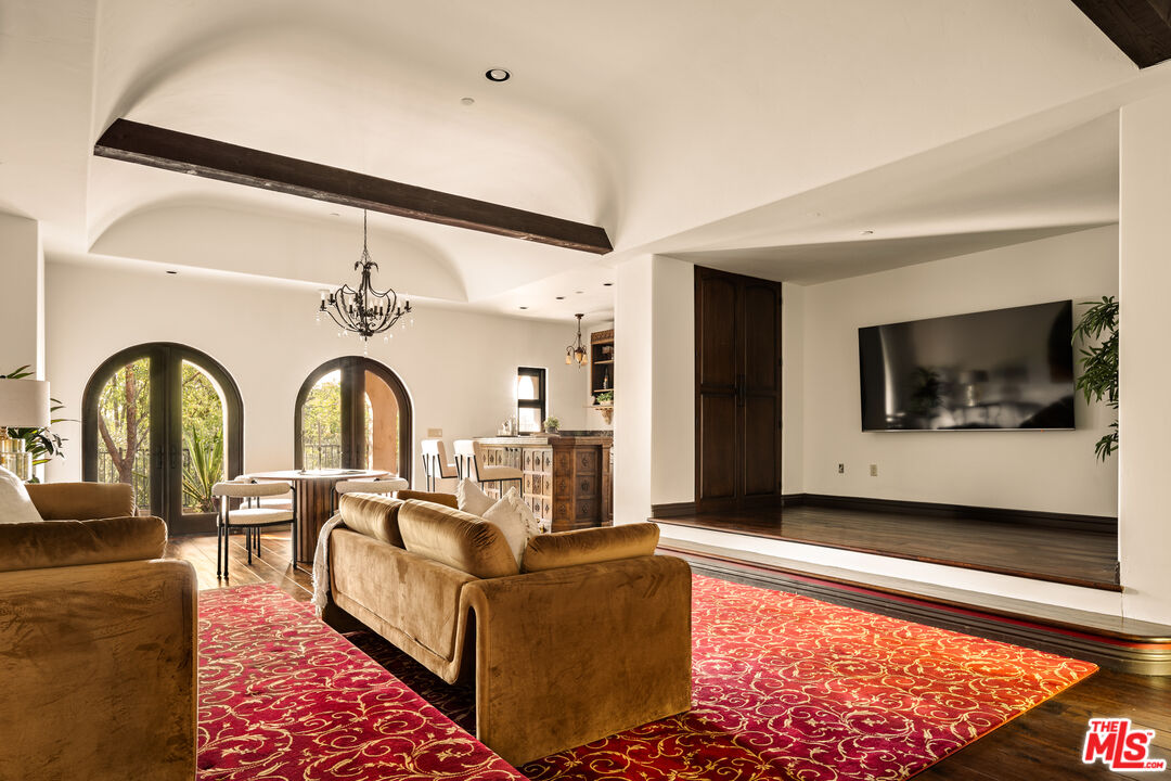 MLS #25554591 image #17