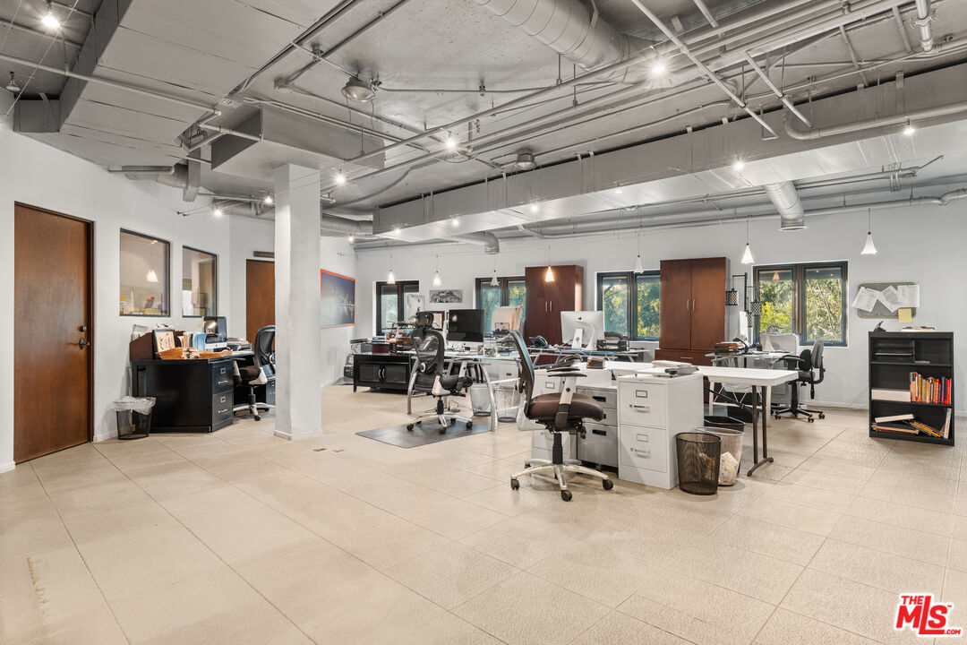 MLS #25554591 image #34