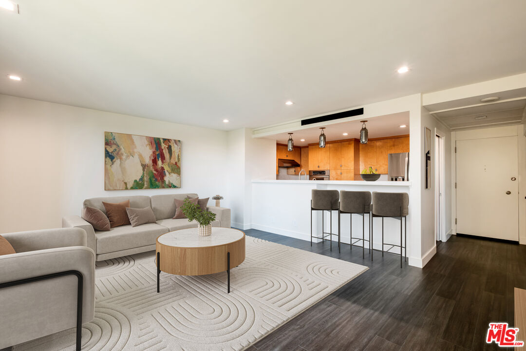 MLS #25554671 image #2