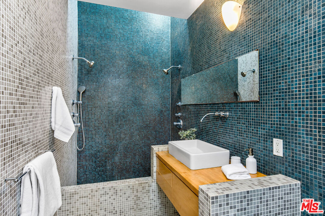 MLS #25554801 image #18