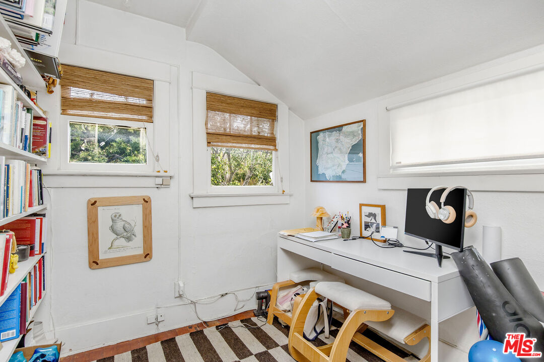 MLS #25554801 image #34