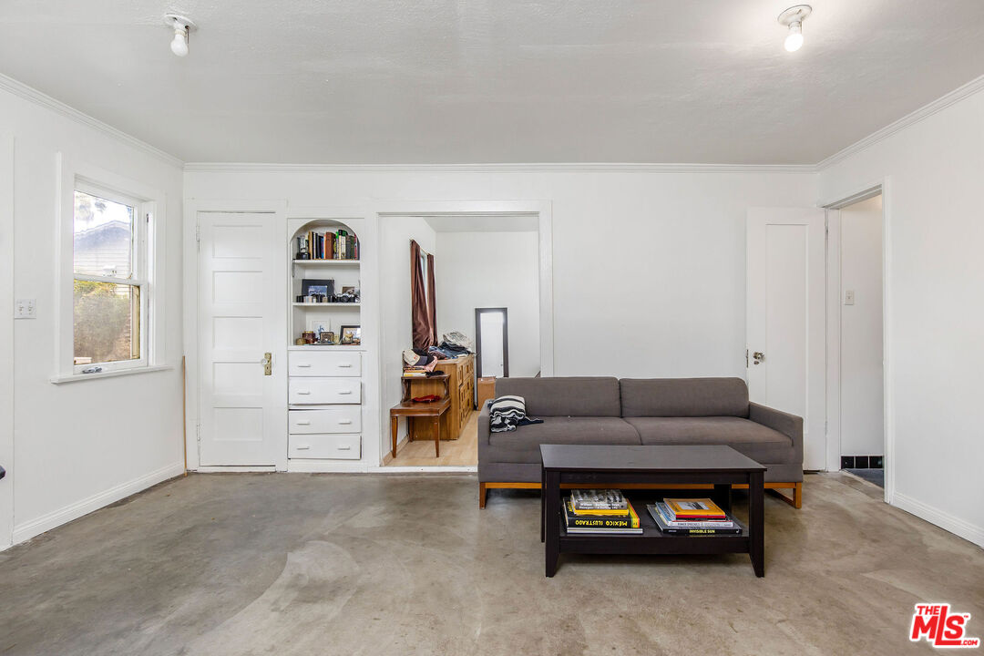 MLS #25554801 image #45